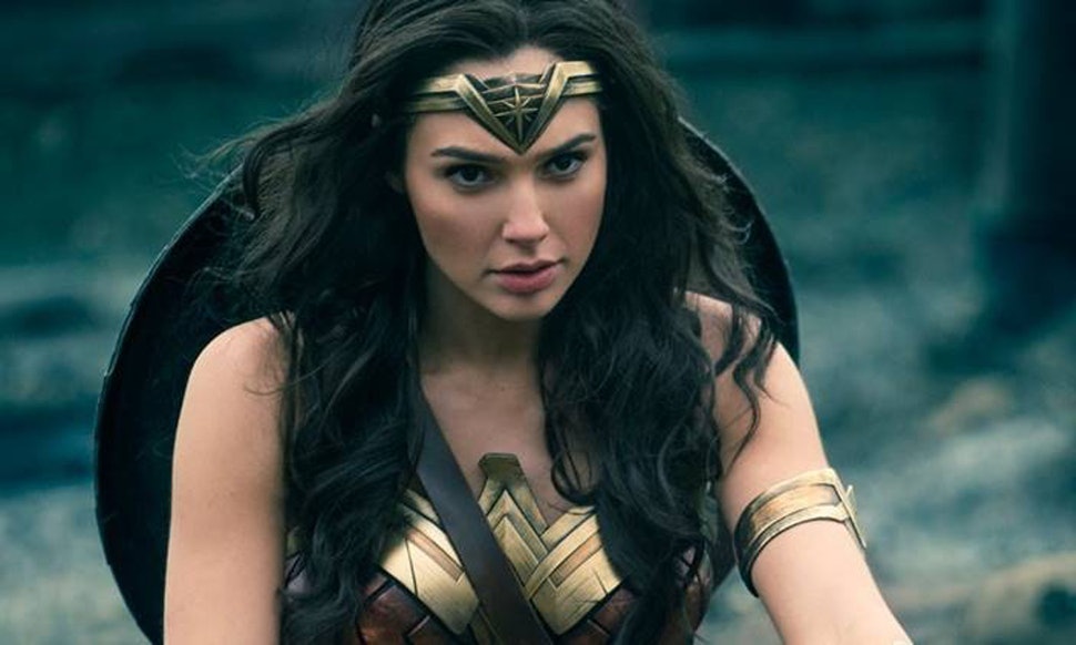 First picture of Gal Gadot as Wonder Woman revealed at Comic-Con