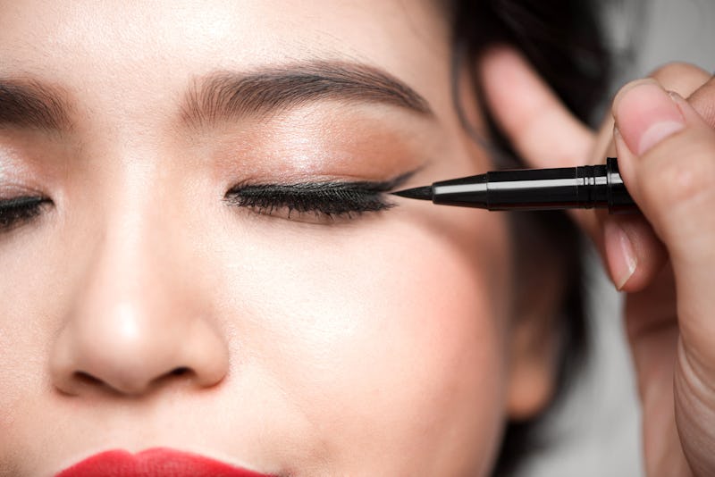 The 5 Best Eyeliners For Oily Lids