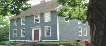 You can take a tour of the witch trials in Wethersfield during your 'Hocus Pocus' travels.