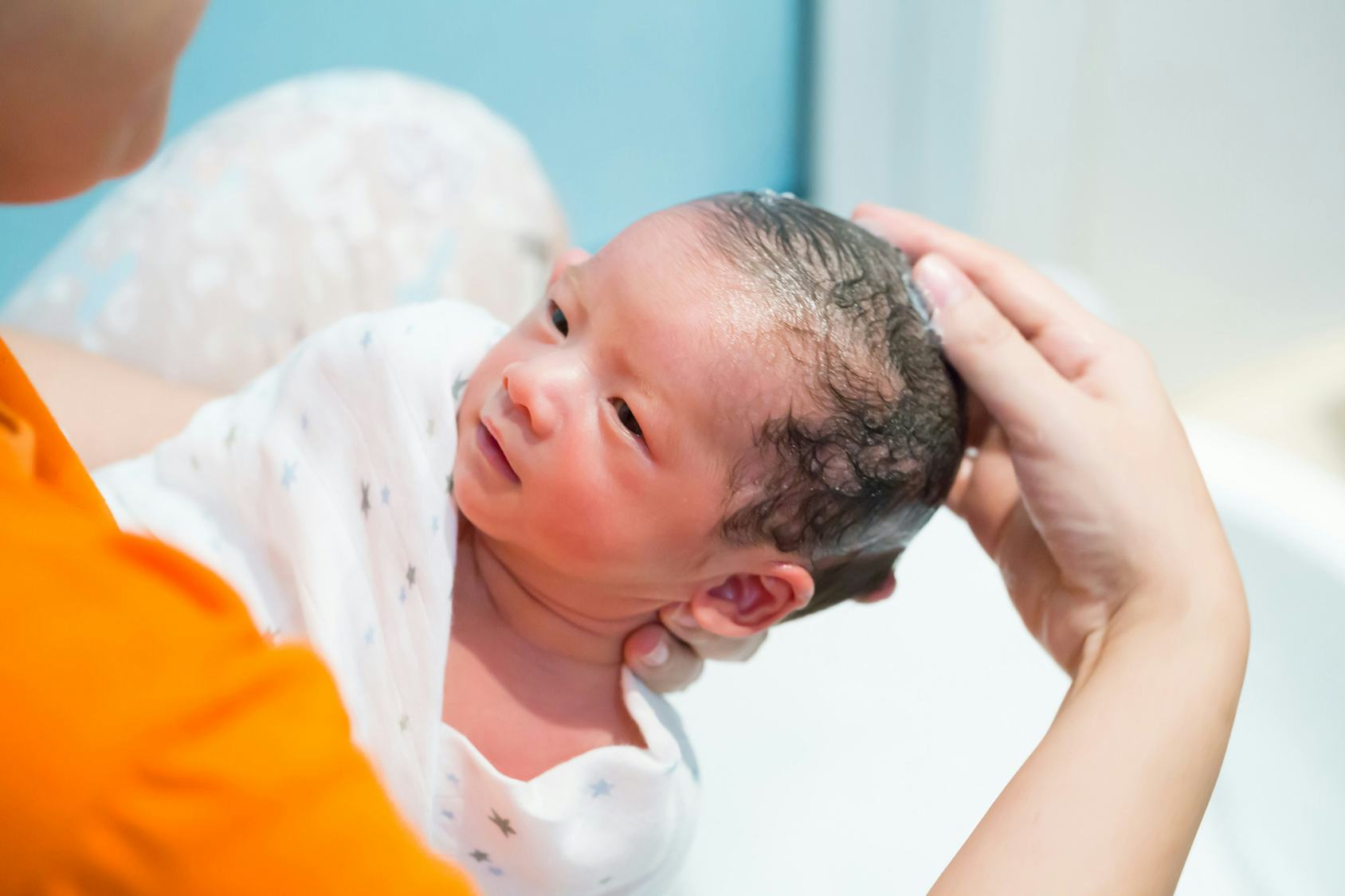 How Often Should You Bathe A Baby With Eczema? Experts Break It Down