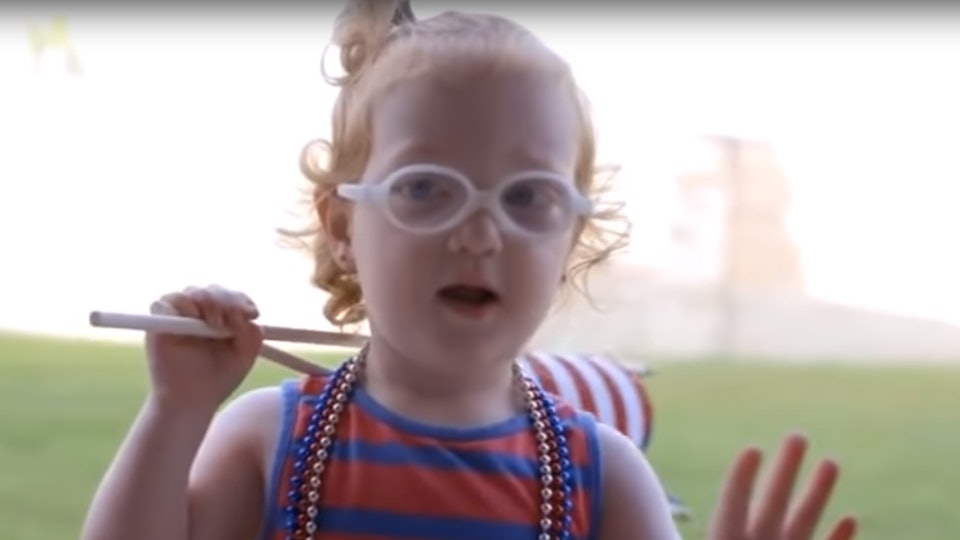 outdaughtered s hazel busby eating marshmallows with her dad is just