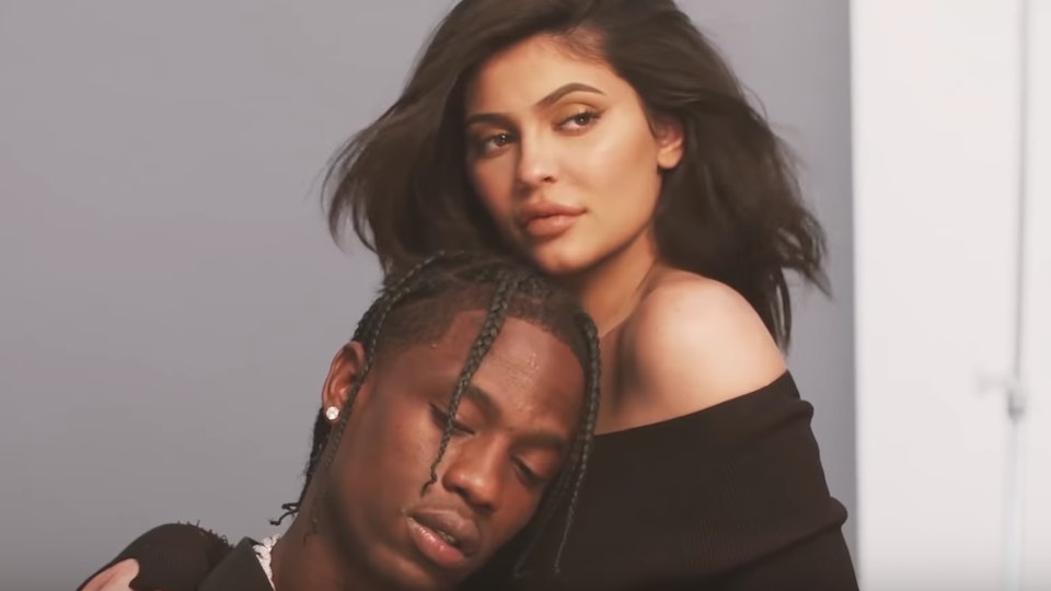 Kylie Jenner Travis Scotts Kiss At The 2018 Vmas Was A Sweet