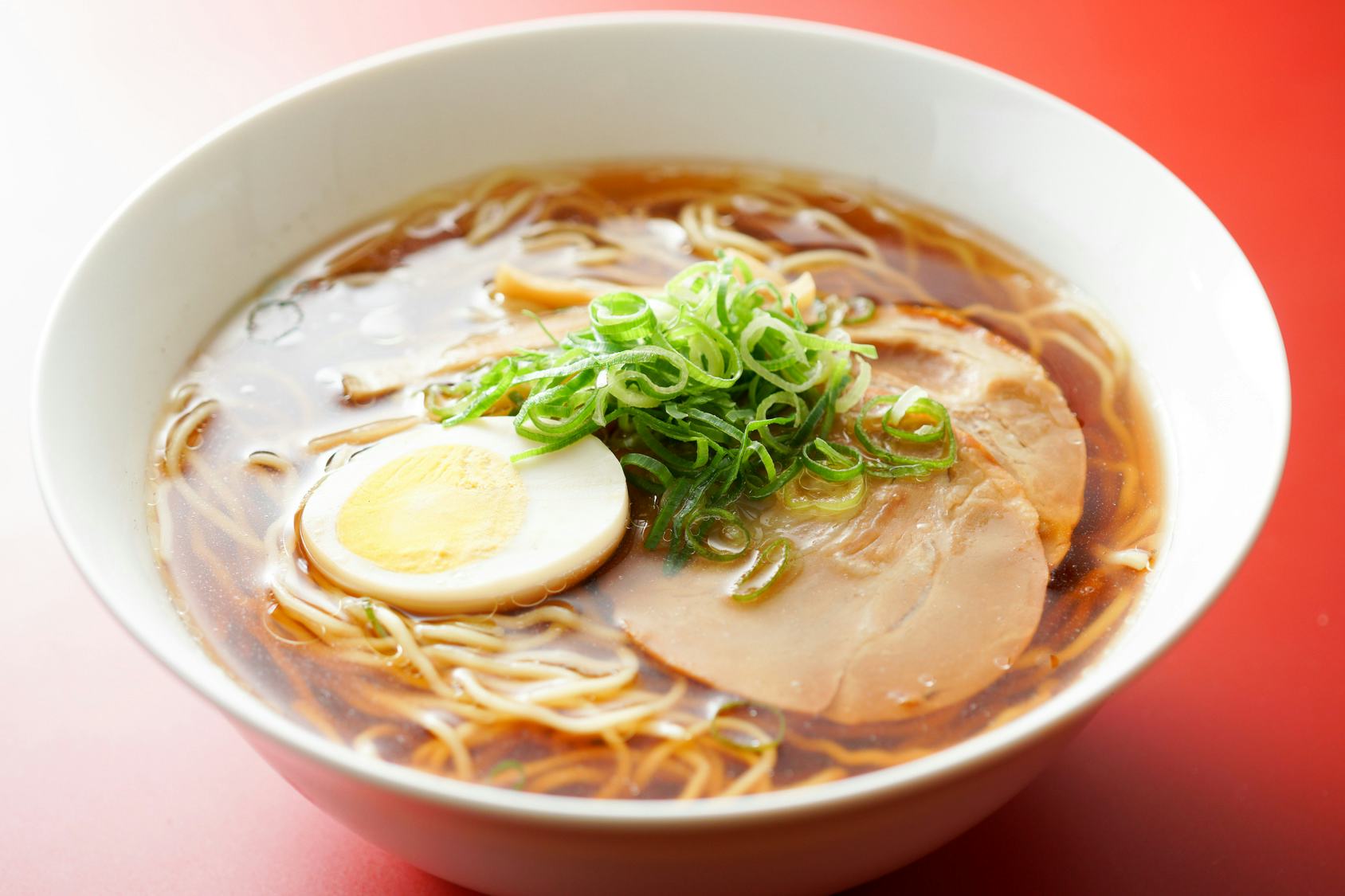 This Ramen Spoon and Fork Hybrid Will Revolutionize the Way You Eat Noodles