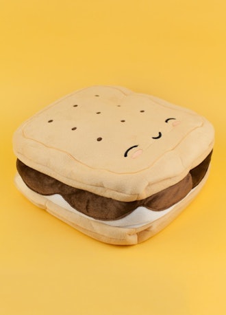 S'MORES PILLOW WARMER
