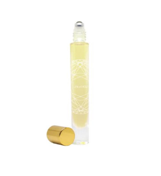 Lite + Cycle Essential Oil Vetiver Perfume