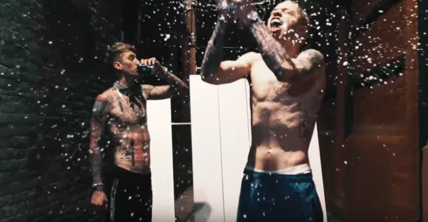 Pete Davidson Rapping In Machine Gun Kelly's 