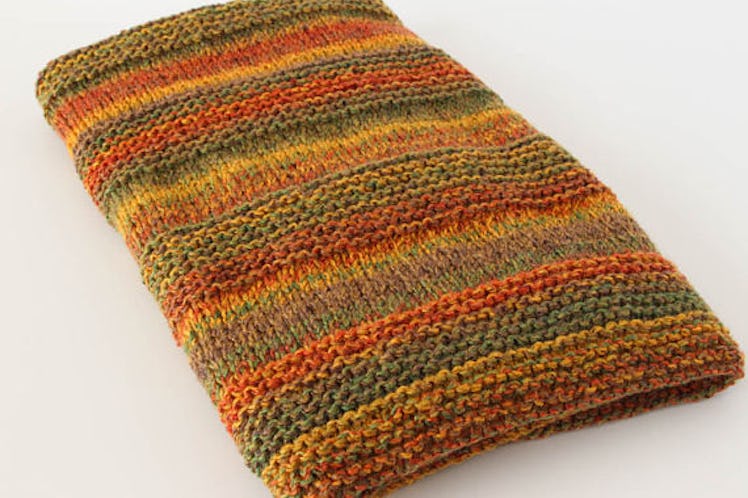 Knit Throw Blanket Marbled Design