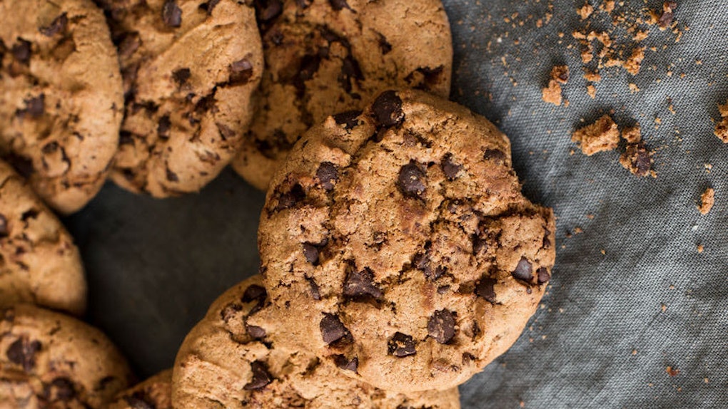 Here S How To Get Free Chocolate Chip Cookies From Doubletree Even If You Re Not A Guest