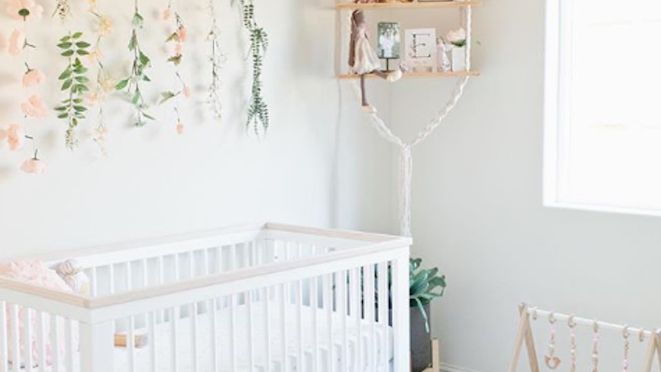 25 Flower Nursery Ideas To Craft The Floral Baby Room Of Your Dreams