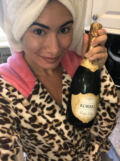 Is Champagne Good For Your Hair? I Washed Mine With Bubbly & My Highlights Have Never Looked Better Is Champagne Good For Your Hair? I Washed Mine With Bubbly & My Highlights Have Never Looked Better