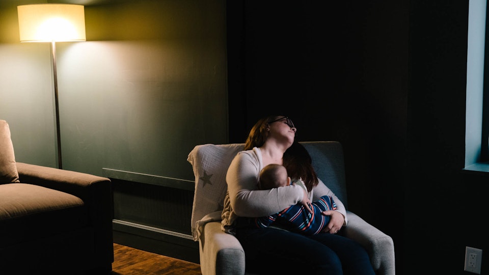 When Do You Put Baby In Their Own Room An Expert Explains