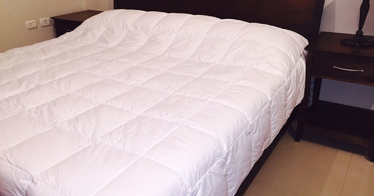 The 10 Best Summer Blankets To Keep You Cool All Night