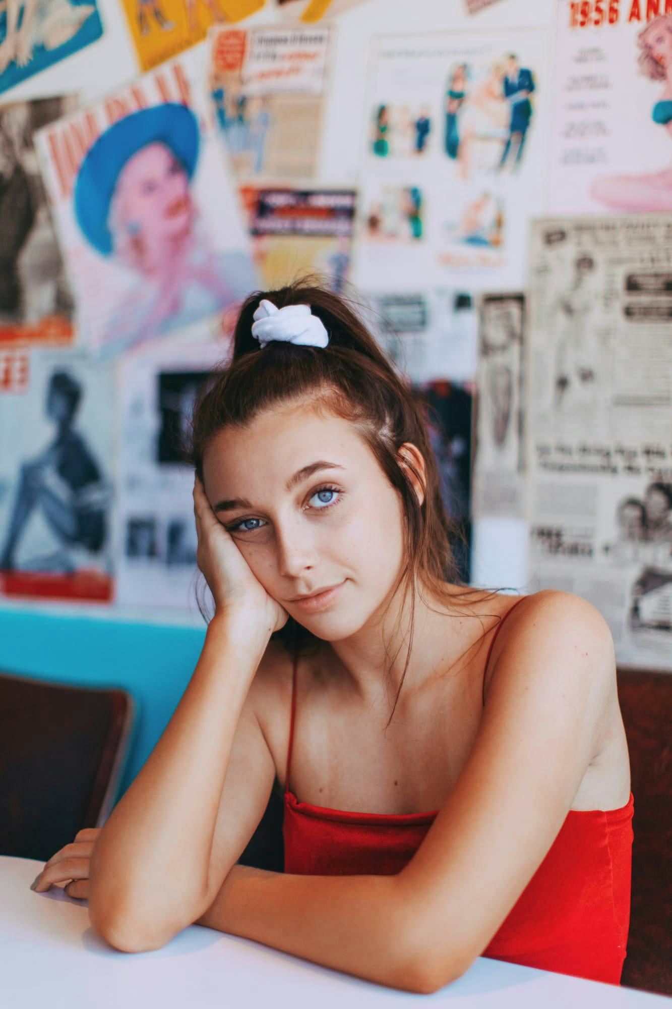 High key by sale emma chamberlain poopy jacket
