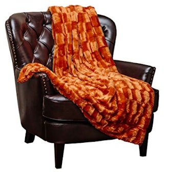 Chanasya Super Soft Fuzzy Faux Fur Elegant Rectangular Embossed Throw Blanket