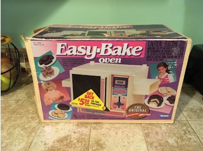 Vintage 1990 Easy Bake Oven Kenner Works