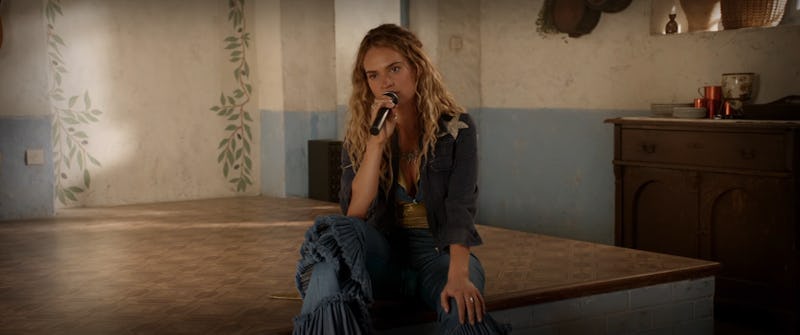 How to dress sales like young donna