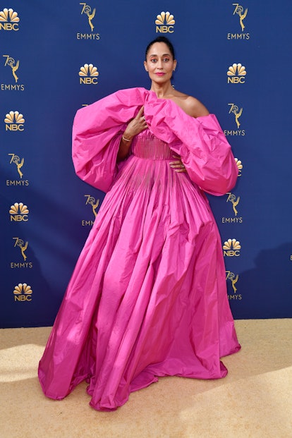 Tracee Ellis Emmys Looked SO Different On Runway