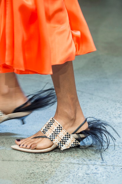 How to Wear Flip Flops, The Major Shoe Trend of Spring/Summer 2019