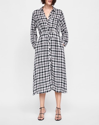 Sienna Miller’s Plaid Shirt Dress Is $70 & Still Available At Zara