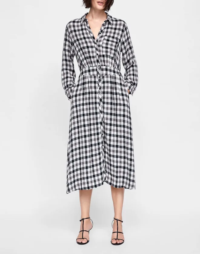 Sienna Miller's Plaid Shirt Dress Is $70 & Still Available At Zara Sienna Miller's Plaid Shirt Dress Is $70 & Still Available At Zara