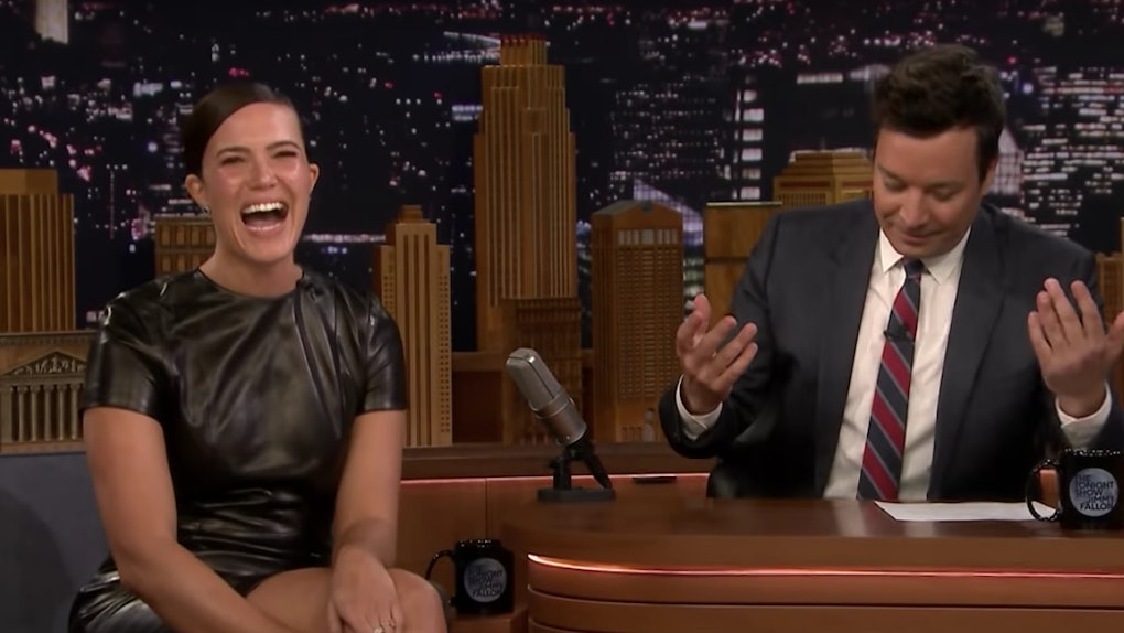 The Video Of Mandy Moore Sorting Her Sad This Is Us A Walk To Remember Lines Is Lol