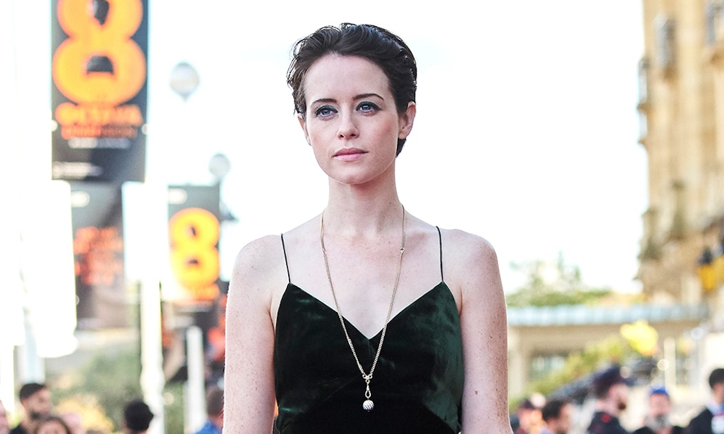 Claire Foy's 'Women Talking' Lasting Dewy Glow How-to: Tips