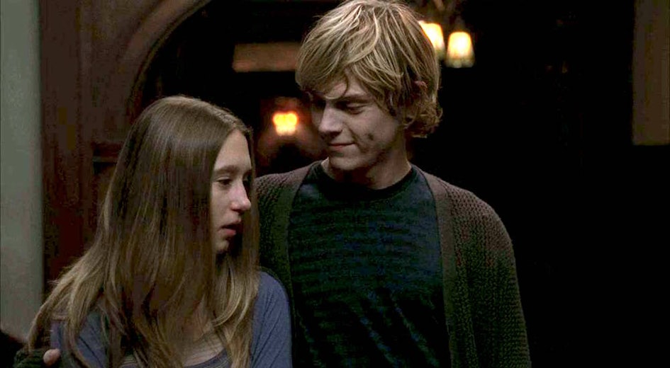 Ahs Murder House Stars Violet And Tate Will Be Back For Apocalypse 