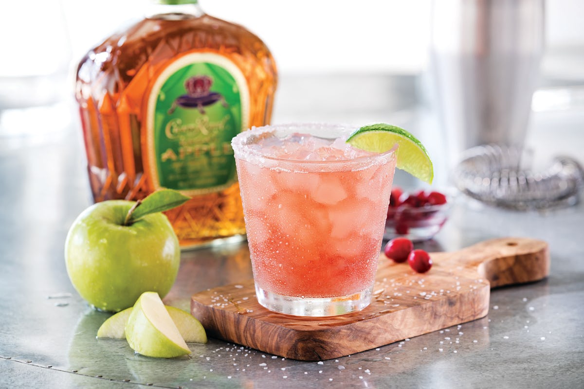 Chili S 5 Crown Apple Crisp Margarita Is Here To Kick Off Fall On A Boozy Note