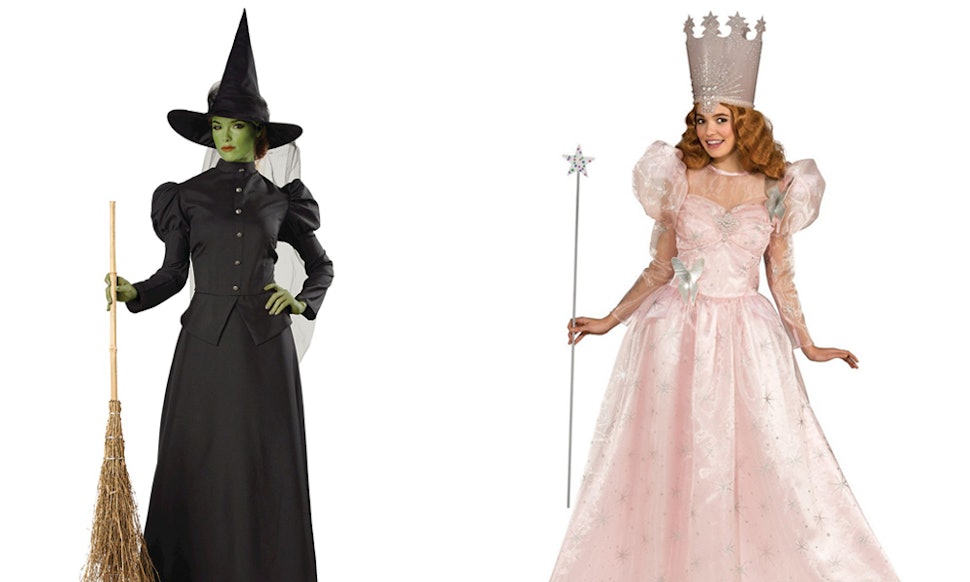 8 best friend halloween 2018 costumes that you your bestie can easily plan