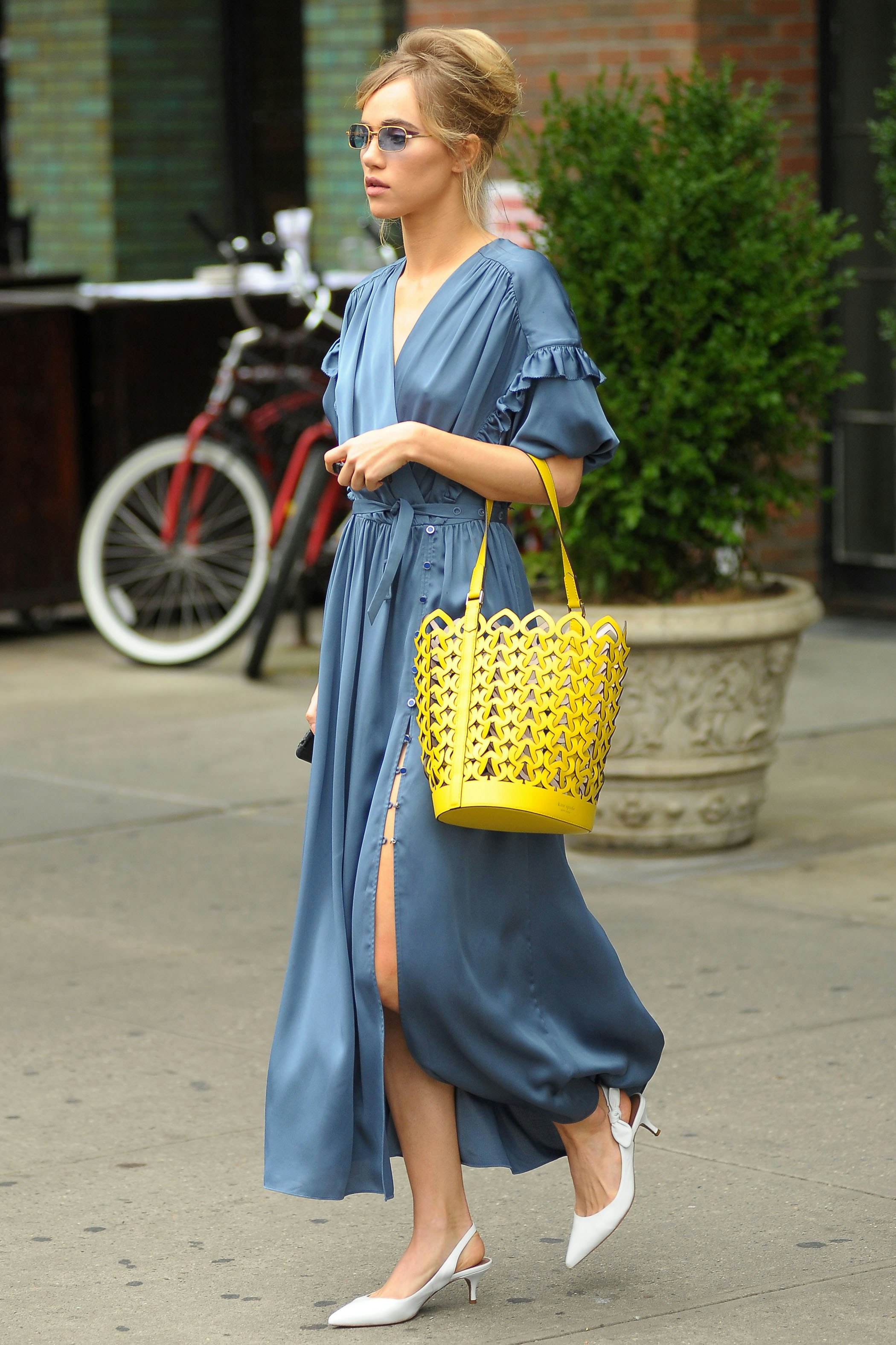 Kate spade cheap yellow bucket bag