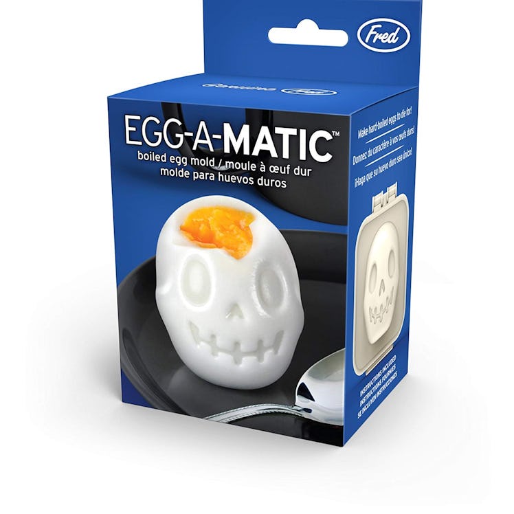 Fred & Friends Egg Skull Mold