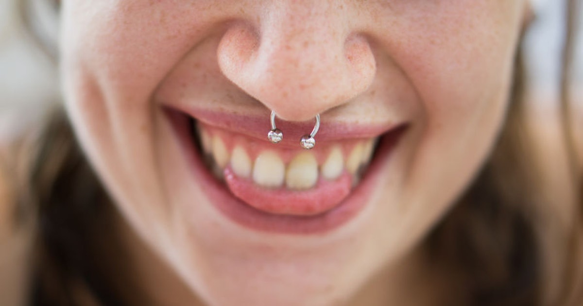 What Do Dreams About Your Teeth Falling Out Mean? It's All ...