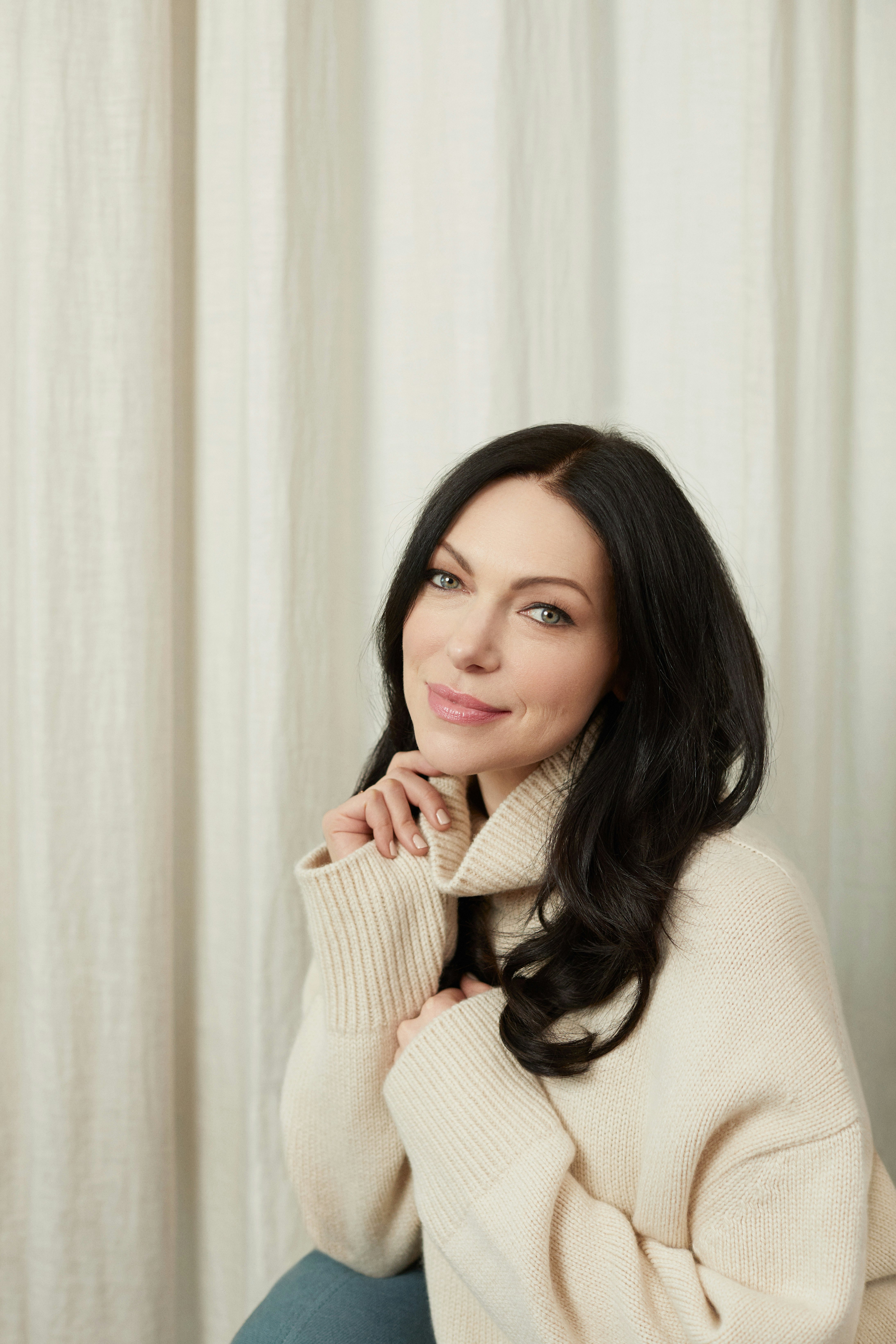 Laura Prepon The Pornographer - With Motherhood, Laura Prepon Directs A New Episode