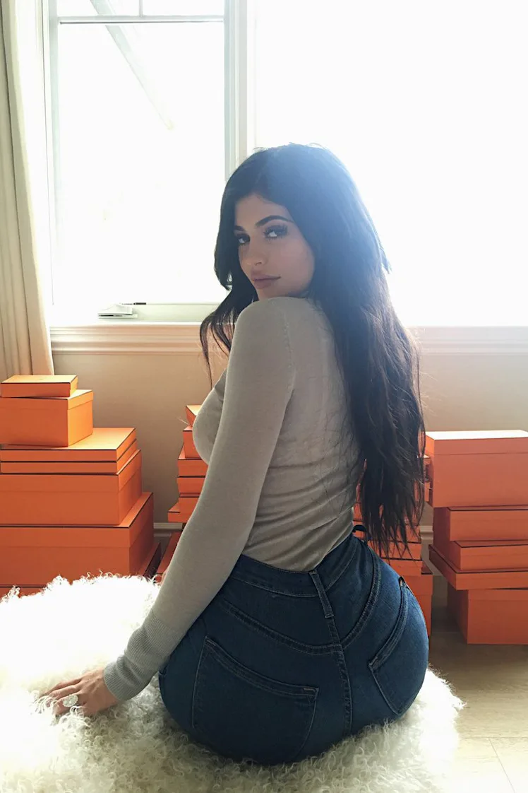 Kylie Jenner's Fashion Nova Page Chronicles Everything She's Worn By The Retailer Kylie Jenner's Fashion Nova Page Chronicles Everything She's Worn By The Retailer