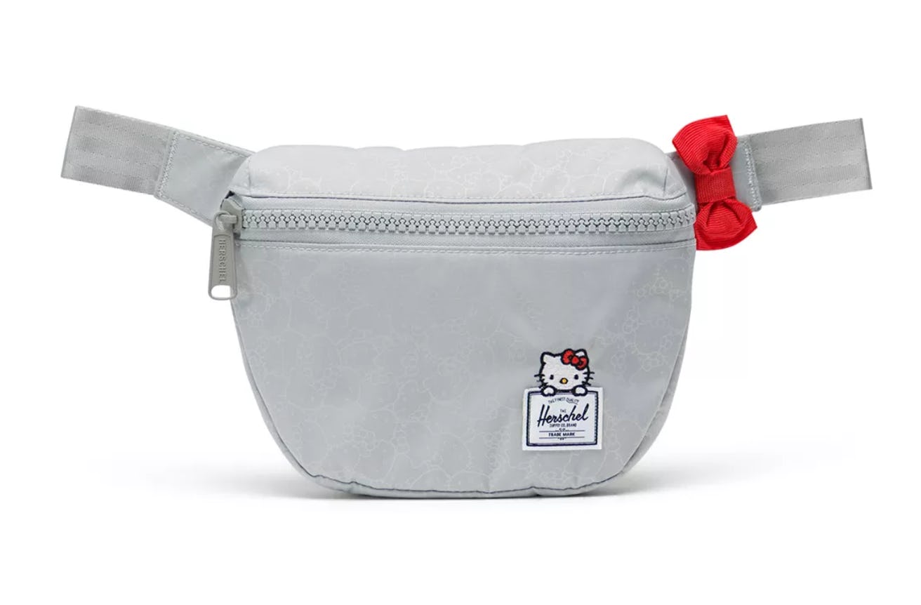 Herschel hello kitty outlet fanny pack