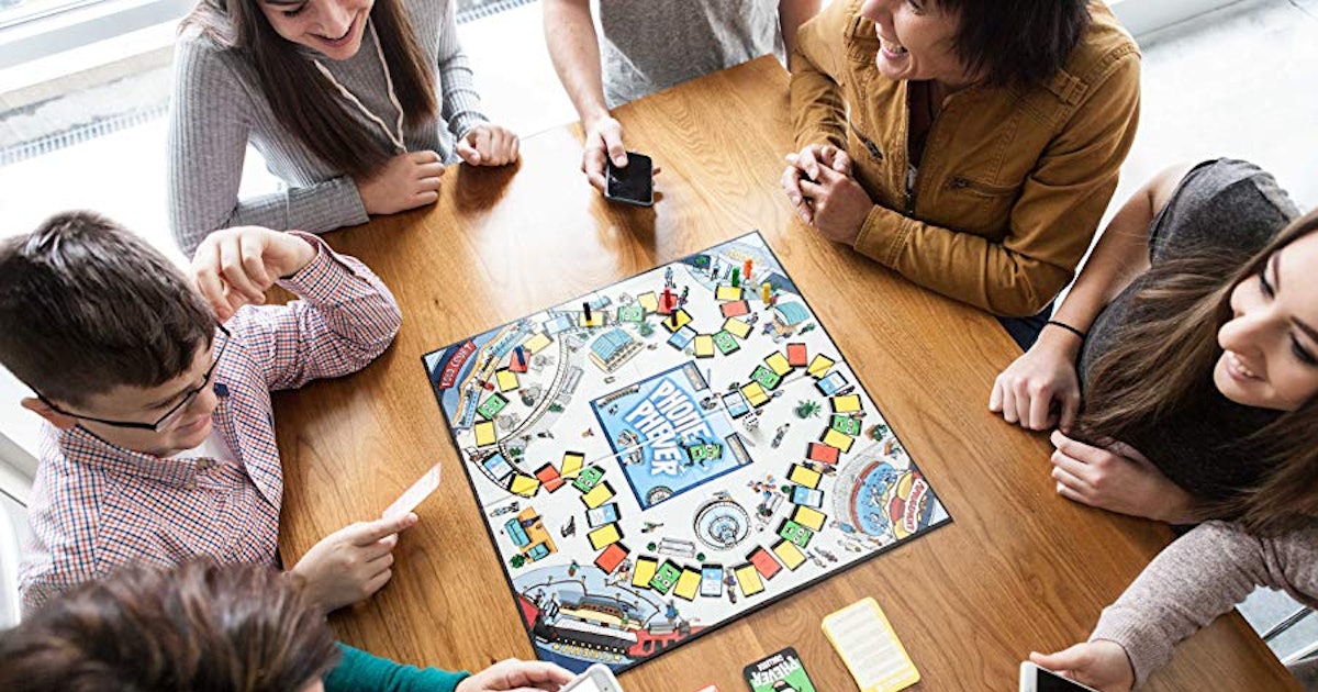The 4 Best Board Games For Large Groups