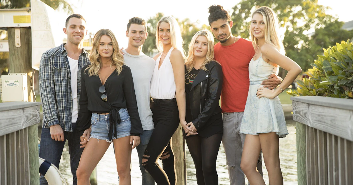 Siesta Key Actor The Cast Of 'Siesta Key' Has Been Friends For A ~Really~ Long Time & It ...