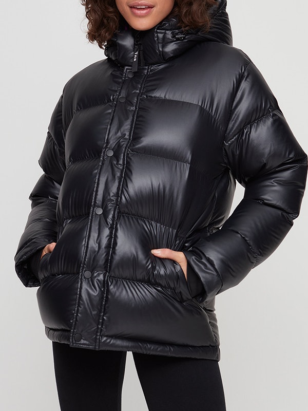 Luxe Black Cropped Puffer Jacket – GOODFORNOTHING®