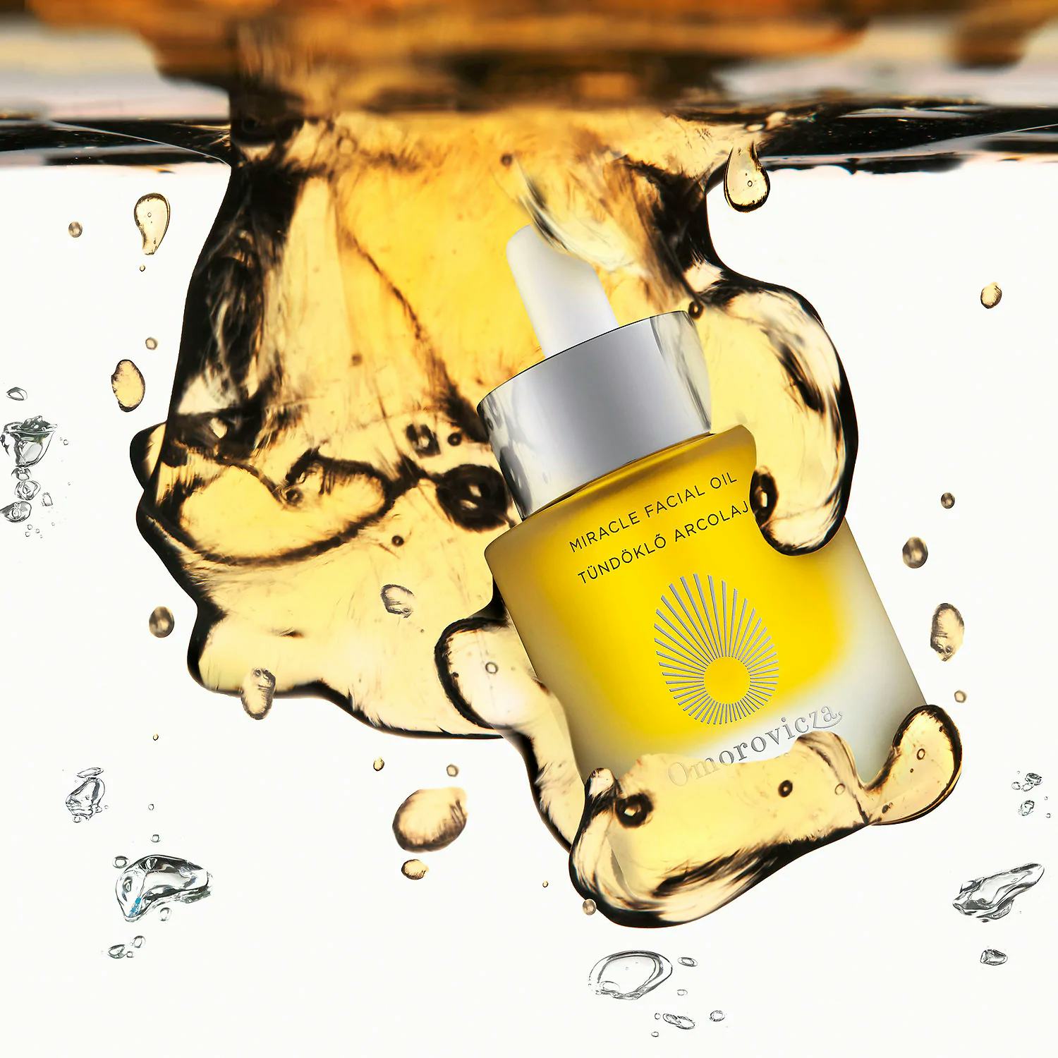 The Best Face Oils For Winter That Won't Leave You Greasy