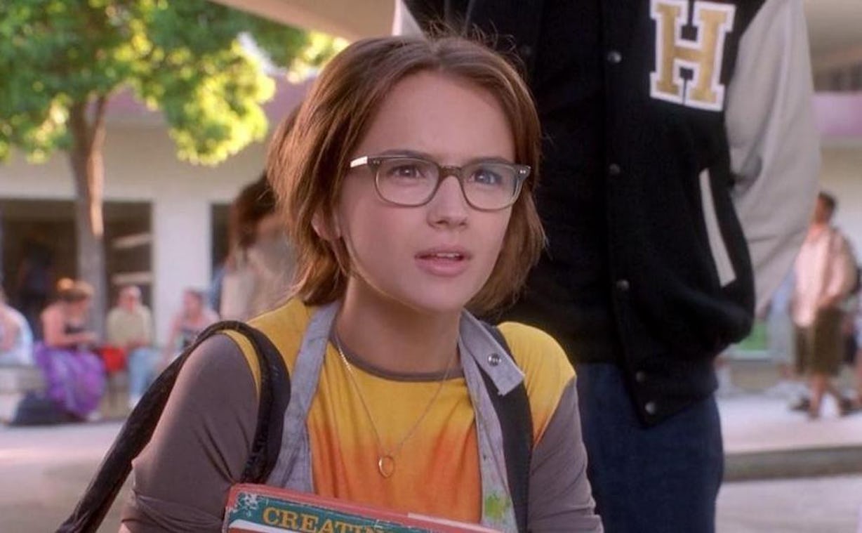 Shes All That Star Rachael Leigh Cook Knows The Makeover Scene Is Seriously Problematic
