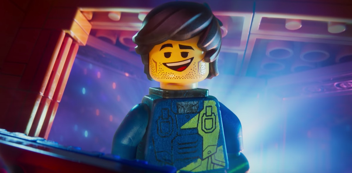 Hurtig nål Parasit Chris Pratt's New 'Lego Movie 2' Character Pokes Some Harmless Fun At His  Other Famous Roles