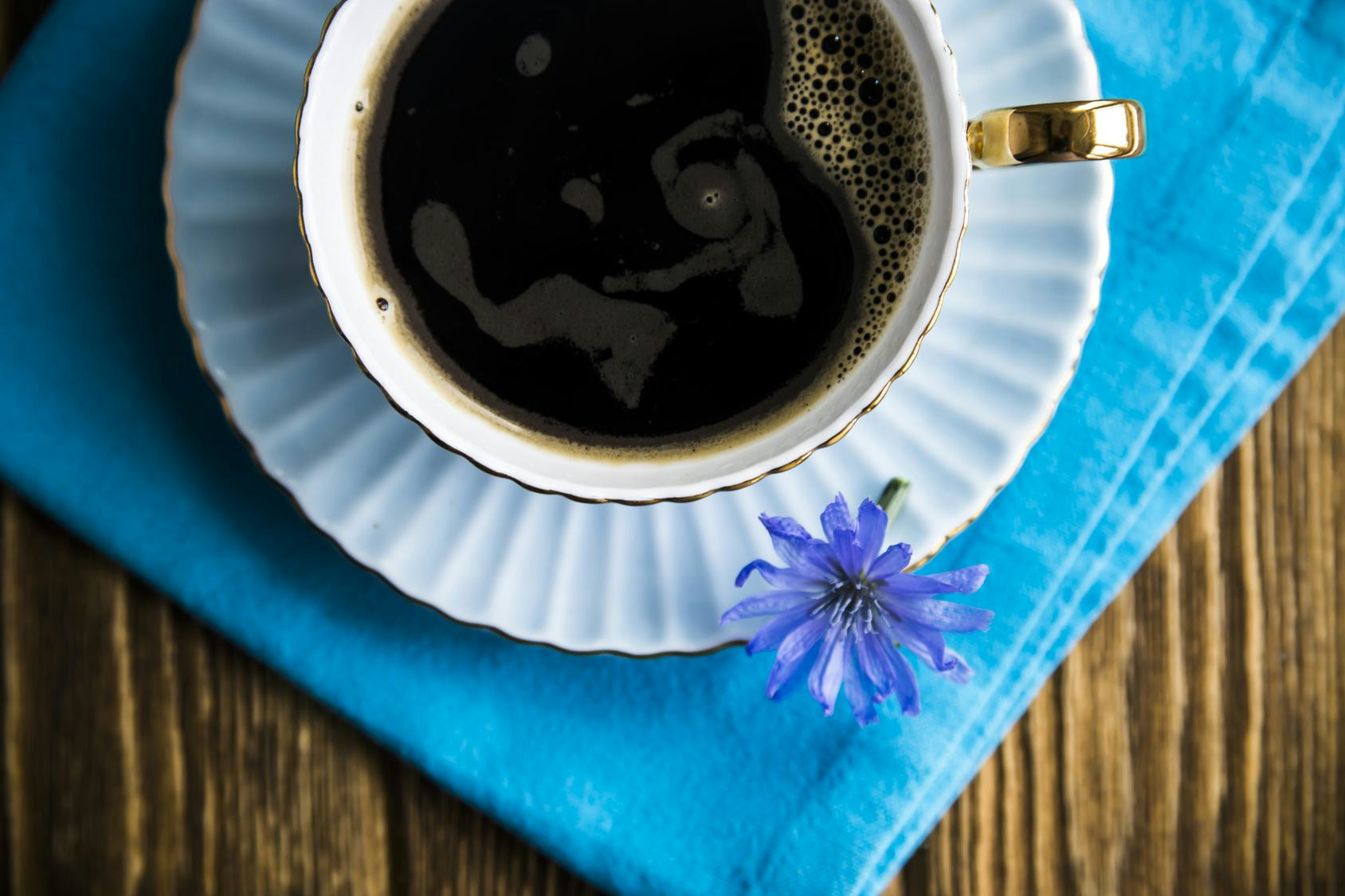 6 CaffeineFree Alternatives To Coffee