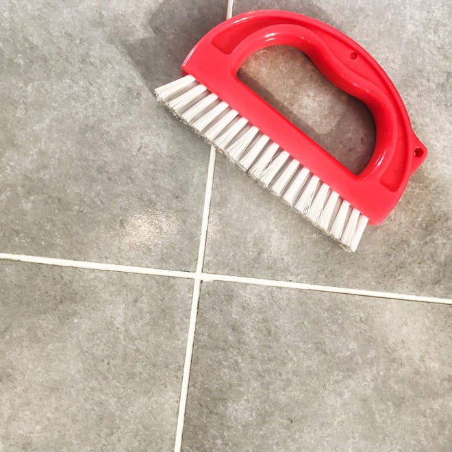 Hiware Grout Cleaner Brush