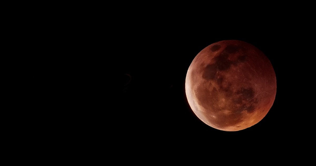 4 Zodiac Signs The January 2019 Super Blood Moon Will Affect ...