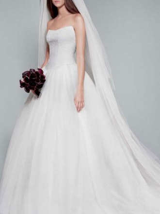 Chantilly Lace Wedding Dress