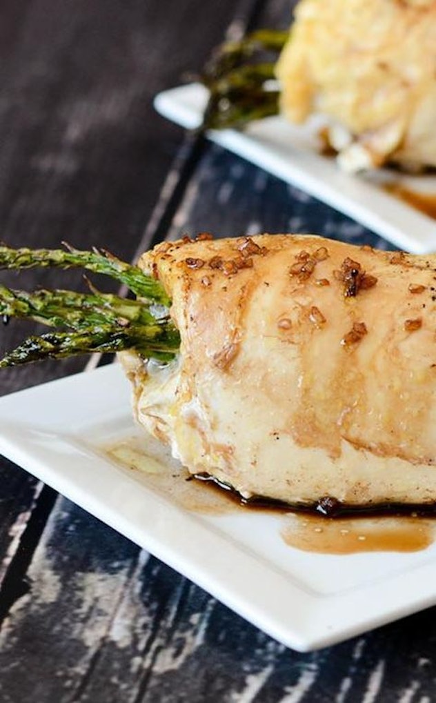 Instant Pot Recipes For Valentine's Day, instant pot asparagus stuffed chicken breasts