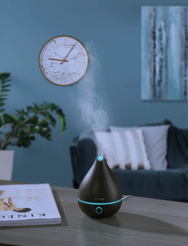 VicTsing Upgraded Mini Oil Diffuser