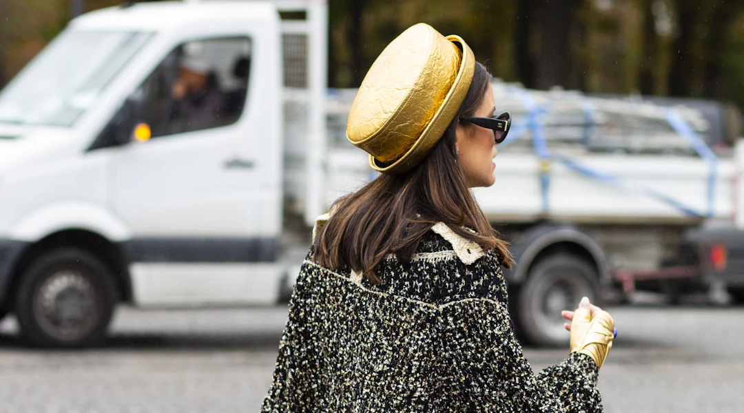 Bed Head's New Smooth Operator Straightening Heat Brush Makes Styling Second-Day Hair A Breeze bed head smooth operator straightening styling brush