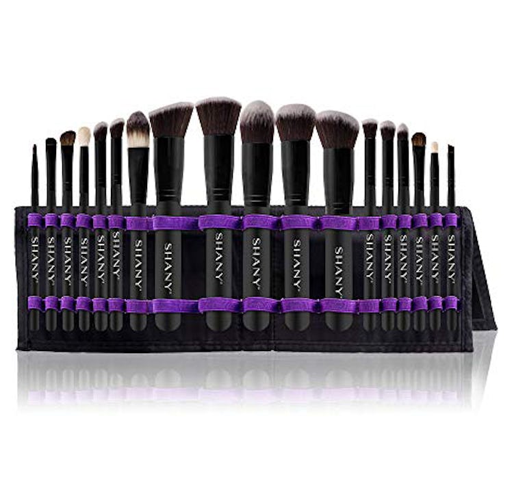 SHANY Artisan's Easel 18-Piece Elite Cosmetics Brush Collection