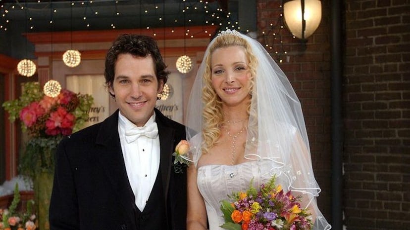 Paul Rudd, pictured here with Lisa Kudrow on 'Friends,' recalled his awkward first meeting with Jenn...